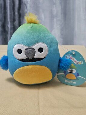 NWT Squishmallows Baptise The Macaw Blue/Yellow 5 inches Plush